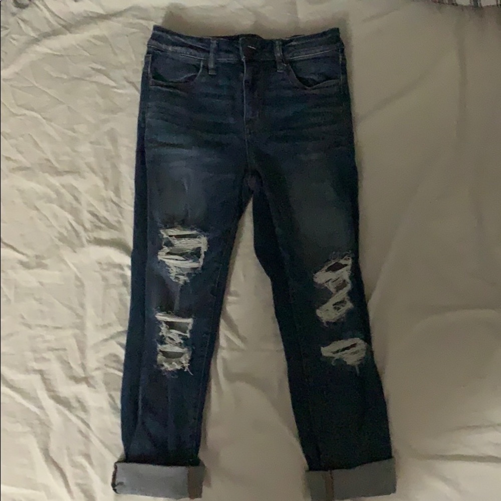 AMERICAN EAGLE JEANS